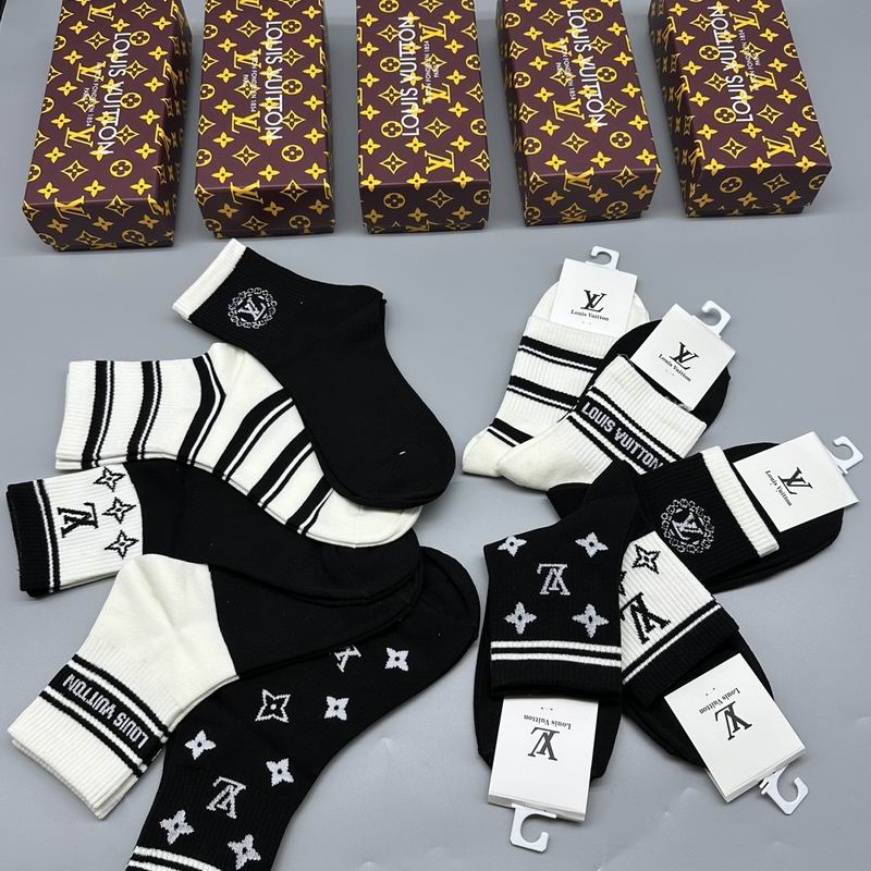 LV socks 37